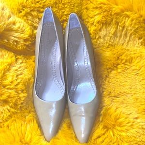 Tan Brooks Brothers Pumps Genuine Leather Patent Finish